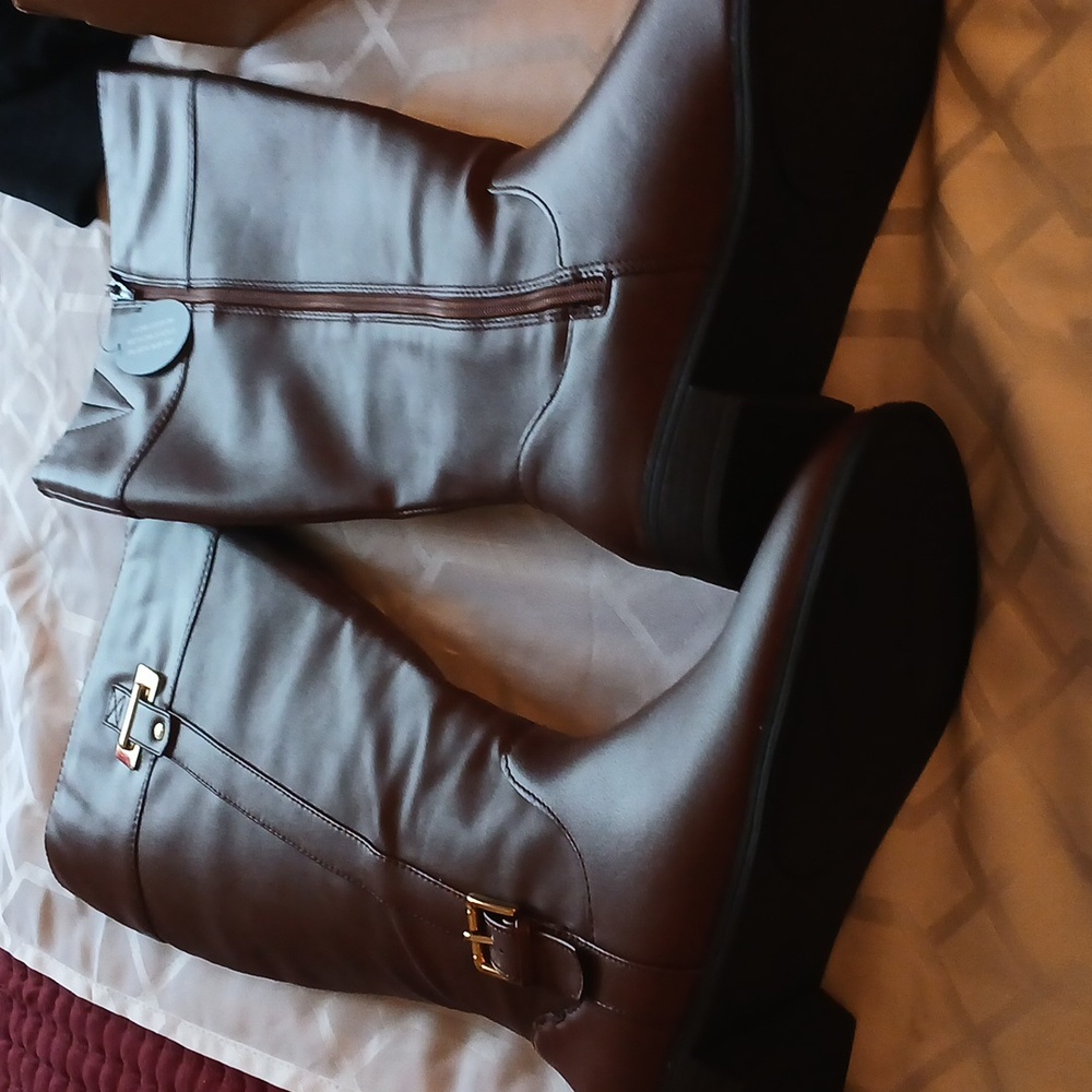 Women wide calf boots